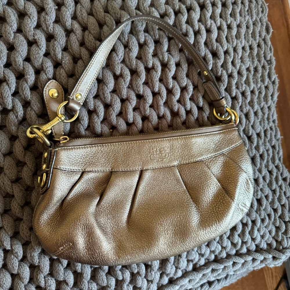 COACH, baguette shoulder bag stone/gold colored leather W12”xH8”